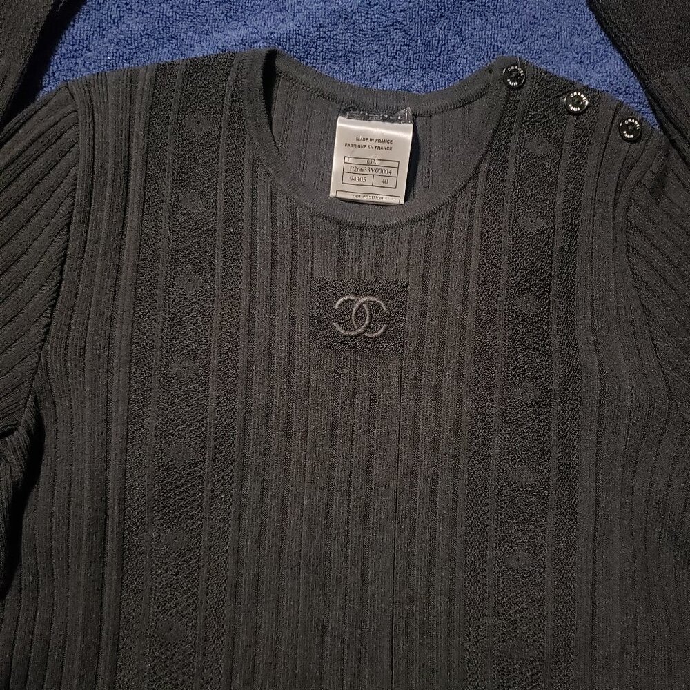 CHANEL TOP